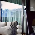 Haus Am Lift - Top3 - Summercard Included - Ski-in Ski-out - 6p Apartment Zell am See